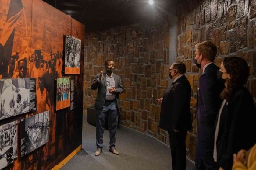 В африканській Руанді запрацював українськомовний аудіогід