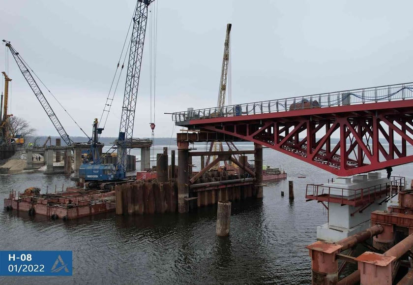 На Полтавщині стартувало бетонування буронабивних паль під час ремонту мосту