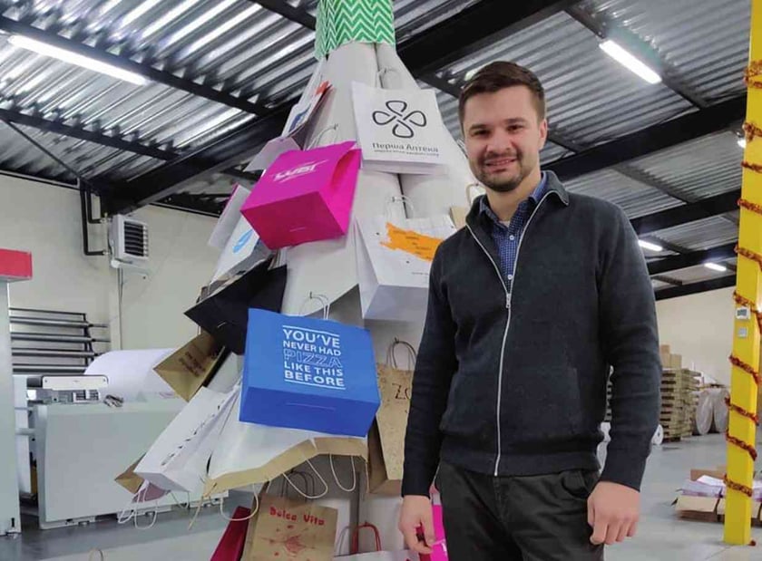 Підприємець із Харкова побудував виробництво екологічних крафт-пакетів