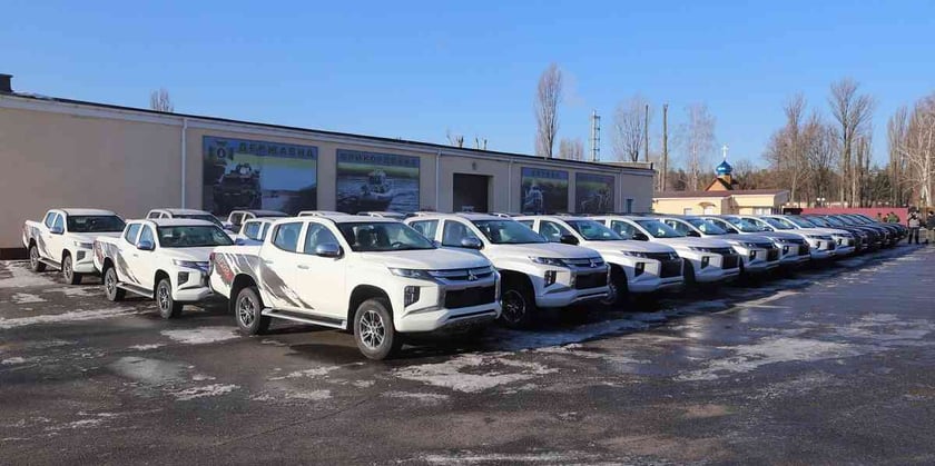 Прикордонна служба отримала 40 нових пікапів від Уряду США (ВІДЕО)