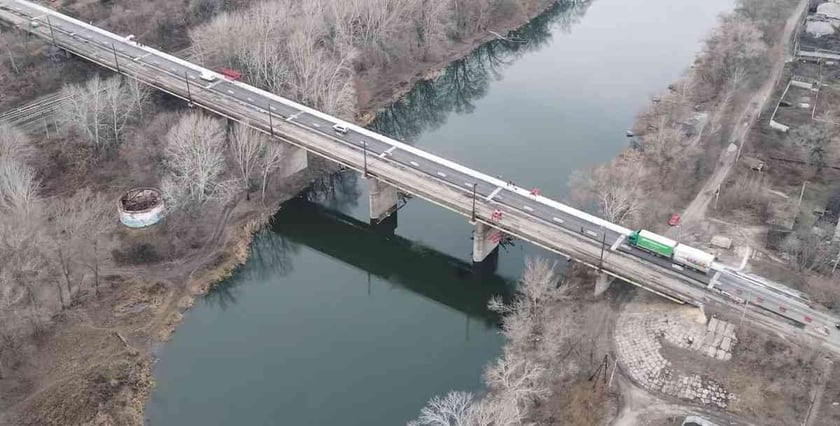 Луганські прикордонники запобігли диверсії на мосту