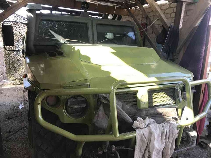 Наші військові «приручили» російського  «Тигра», захопленого в бою на Запоріжжі