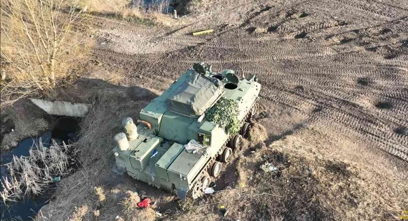 Російські десантники під час втечі кинули секретний «Барнаул-Т» (ВІДЕО)