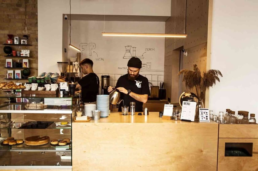 У Києві запрацювали понад 900 магазинів та майже 460 кав’ярень