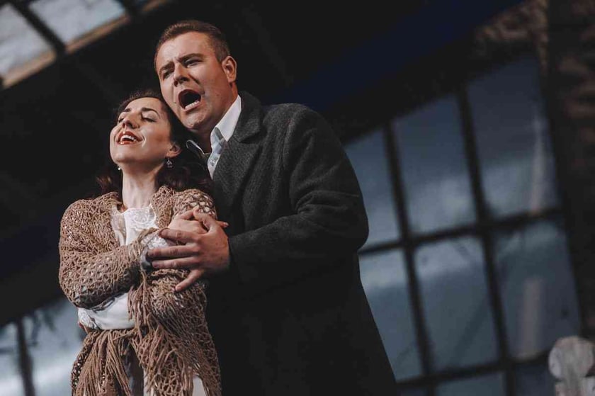 Солісти Львівської опери записують колискові для українських воїнів (ВІДЕО)