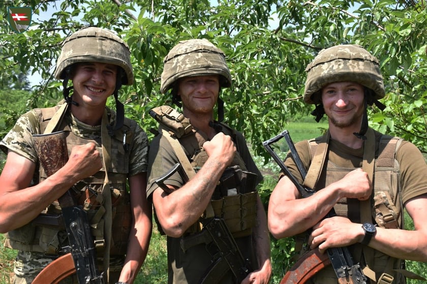 Воїни 14 ОМБр знищили ворожий танк (ВІДЕО)
