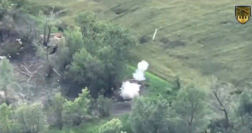 На Харківщині ЗСУ розгромили 8 броньованих машин ворога (ВІДЕО)