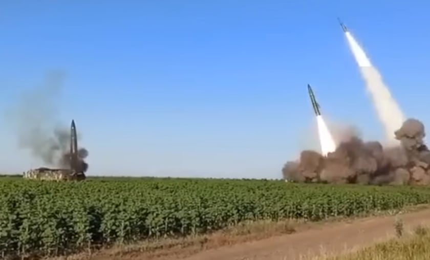 Ракетні комплекси «Точка-У» ЗСУ  завдали ударів по складах боєприпасів росармії (ВІДЕО)