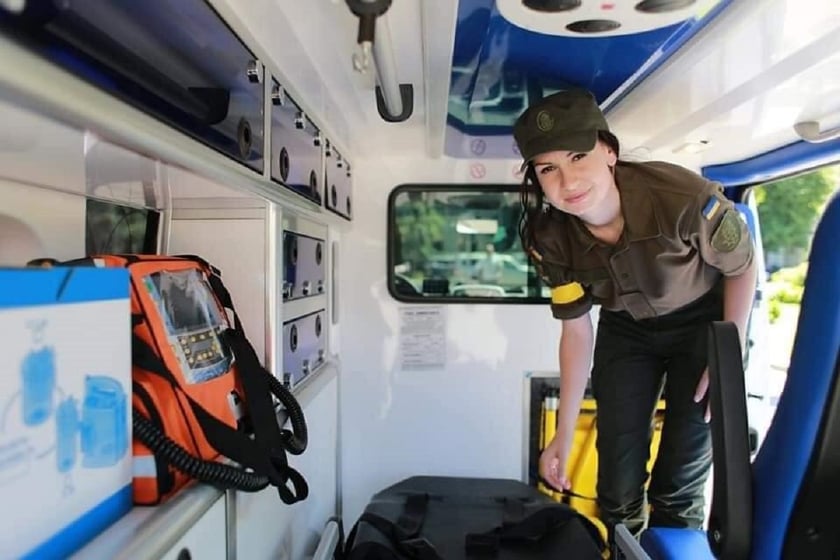 Черкаські нацгвардійці отримали сучасний реанімобіль (ФОТО)