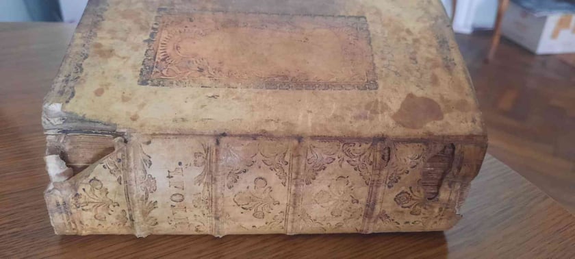 На Прикарпатті до музею повернули втрачене 70 років тому видання «Діяння Апостолів»