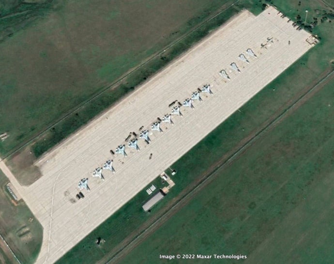 У Криму нові вибухи: на військовій авіабазі під Сімферополем – Чубаров