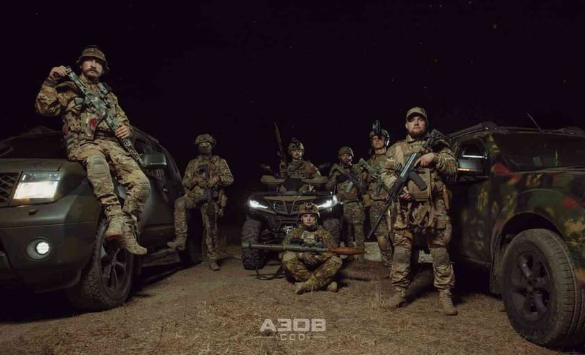 Боєць полку «Азов» знищив ворожу БМП пострілом із Javelin (ВІДЕО)