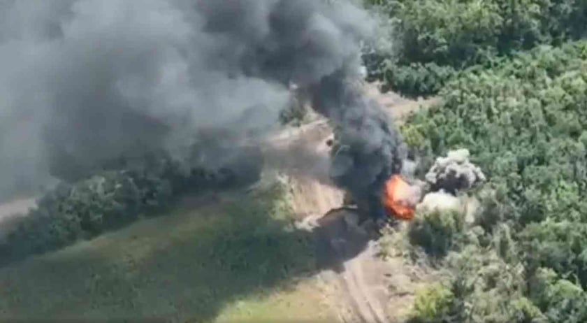 Воїни 40 ОАБр ефектно знищили танк, кілька БТР та штаб окупантів (ВІДЕО)