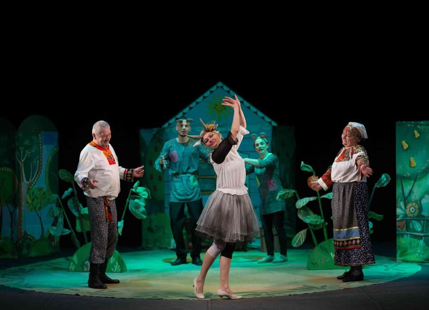 Мукачівський драмтеатр переказав половину заробітку за чотири місяці на ЗСУ