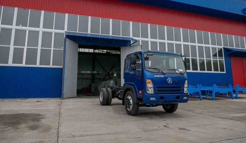 Кременчуцький завод запустив складальне виробництво вантажівок DAYUN