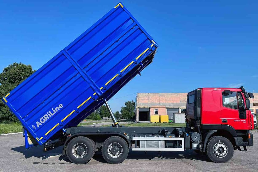 Український завод спецтехніки «Техкомплект» почав виробляти зерновози