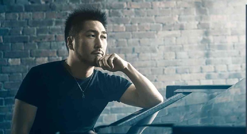 Киян запрошують на благодійний концерт японського піаніста-віртуоза, гроші збирають для ЗСУ