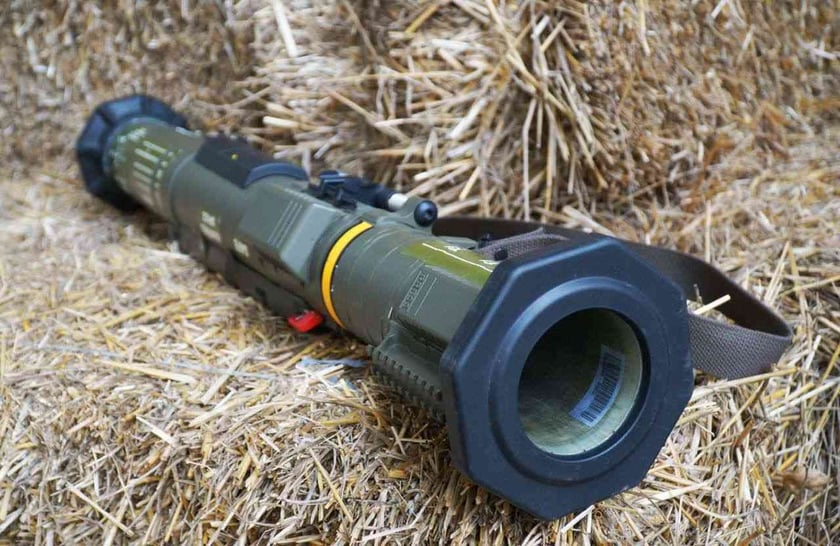 У Полтаві волонтери розігрують тубус шведського гранатомета