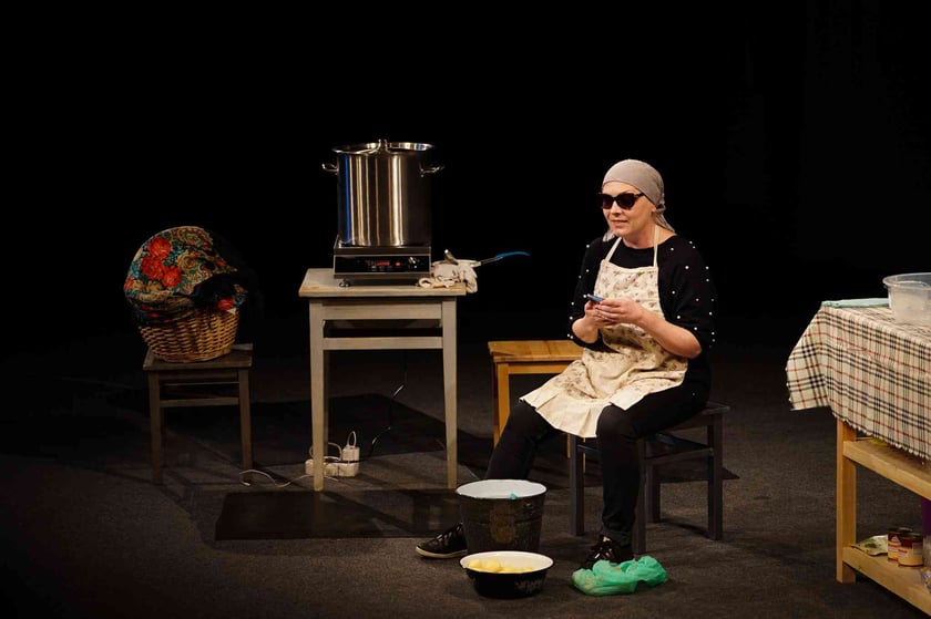 Херсонський театр розпочинає гастролі Україною