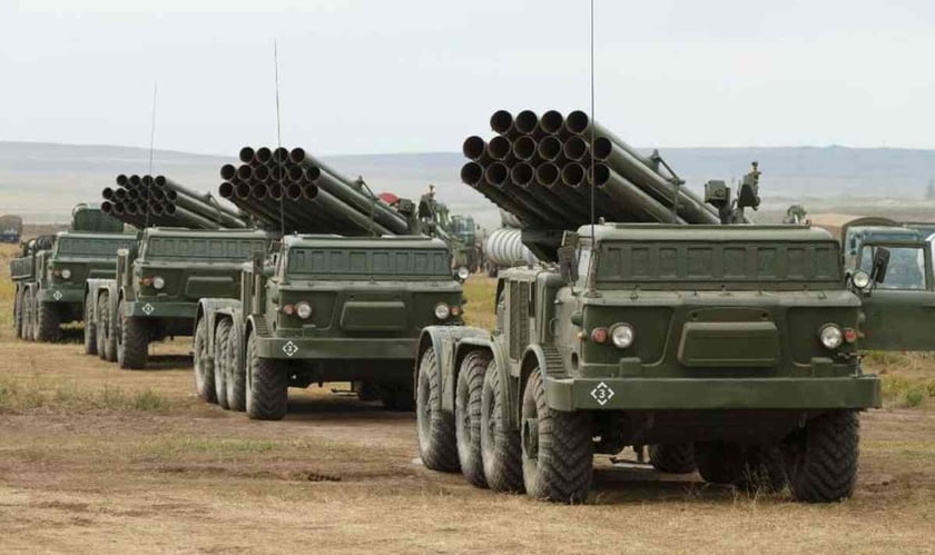 ЗСУ одним пострілом знищили ворожу РСЗВ «Ураган» із боєкомплектом (ВІДЕО)