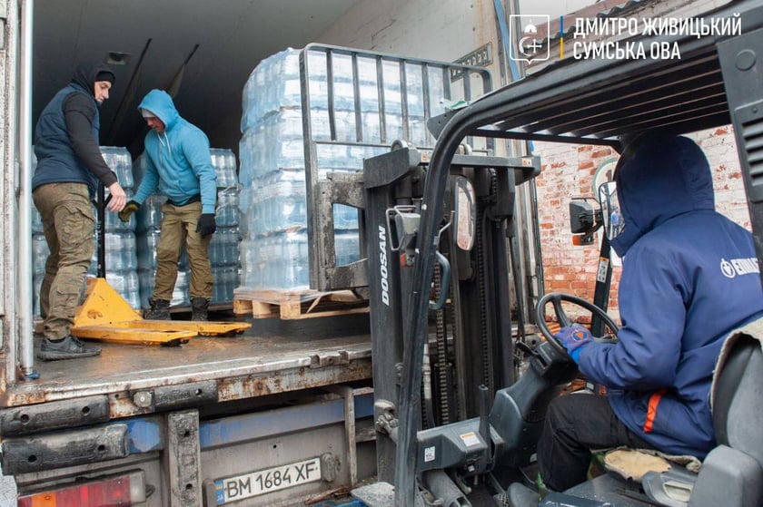 Cумщина передала партію допомоги для  звільненої Херсонщини (ФОТО)