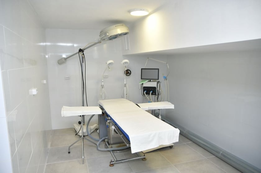 У Рівненській лікарні облаштували укриття з операційними та палатами