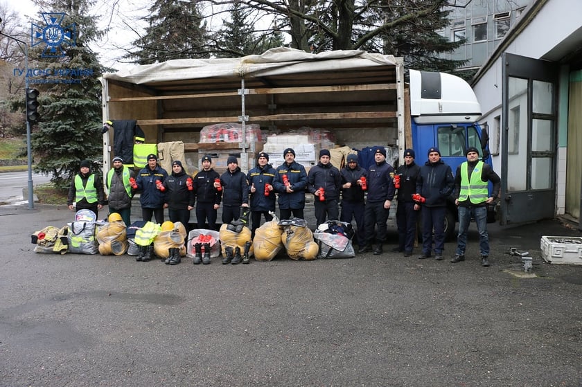 Норвезькі рятувальники передали харківським колегам спецспорядження