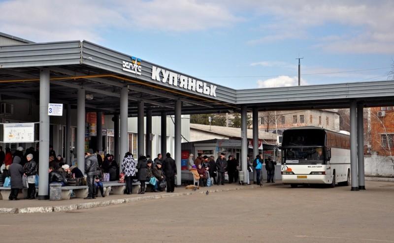 На Харківщині відновлюють рух автобусів до звільнених міст та селищ