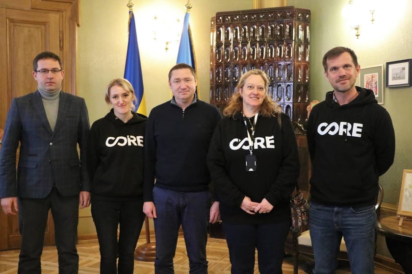 Львівщина отримає $1 млн від благодійної організації Шона Пенна