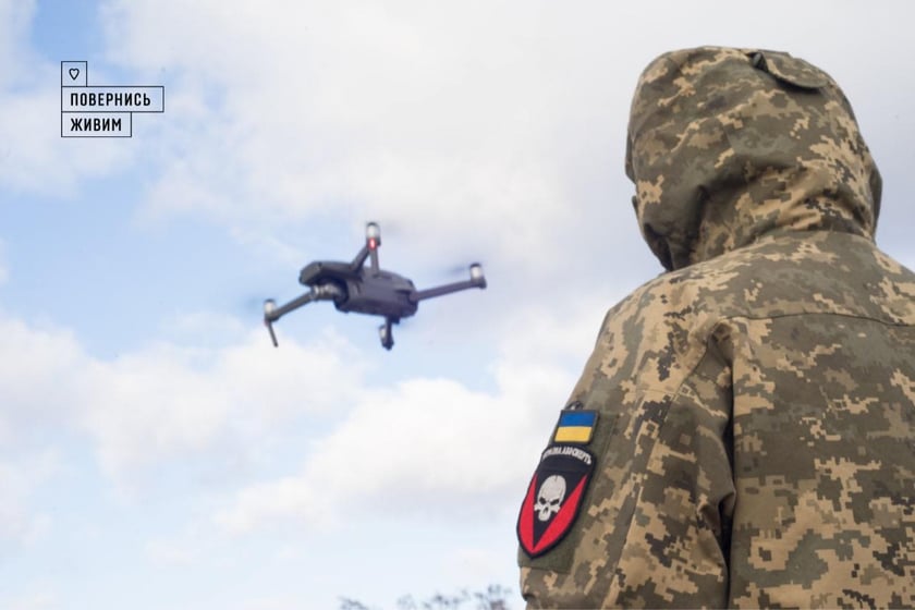 «Повернись живим» запускає онлайн-курс для операторів дронів