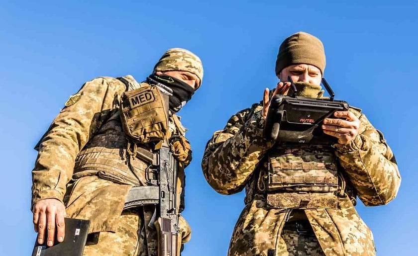 Тероборона Дніпра знищила ворожі позиції мінами із БПЛА (ВІДЕО)