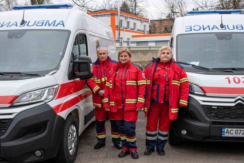 Парк Волинської «екстренки» поповнився п’ятьма реанімобілями