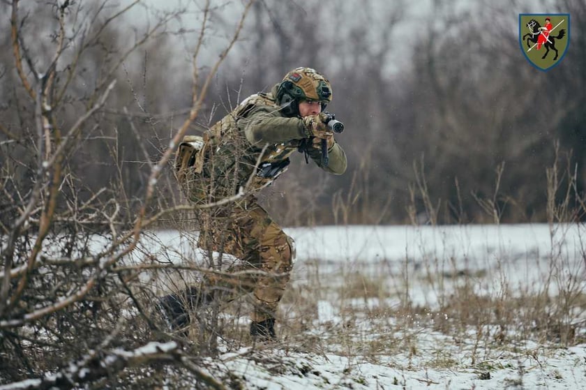 110 бригада двома ракетами знищила ворожу БМП (ВІДЕО)