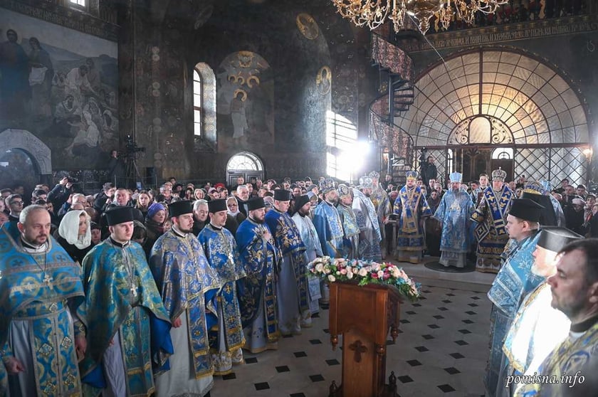 ПЦУ вперше провела богослужіння в Трапезному храмі Лаври