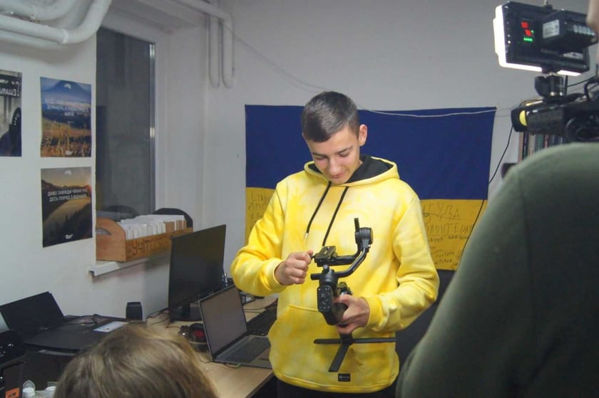 Громада на Тернопільщині виграла грант та облаштувала молодіжний простір із відеостудією