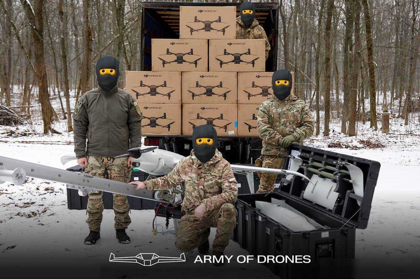 Захисники Бахмута отримали топовий український безпілотник Raybird-3 (ФОТО)