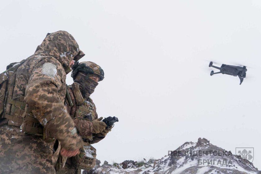 Президентська бригада підбила танк під час ворожого наступу під Авдіївкою (ВІДЕО)