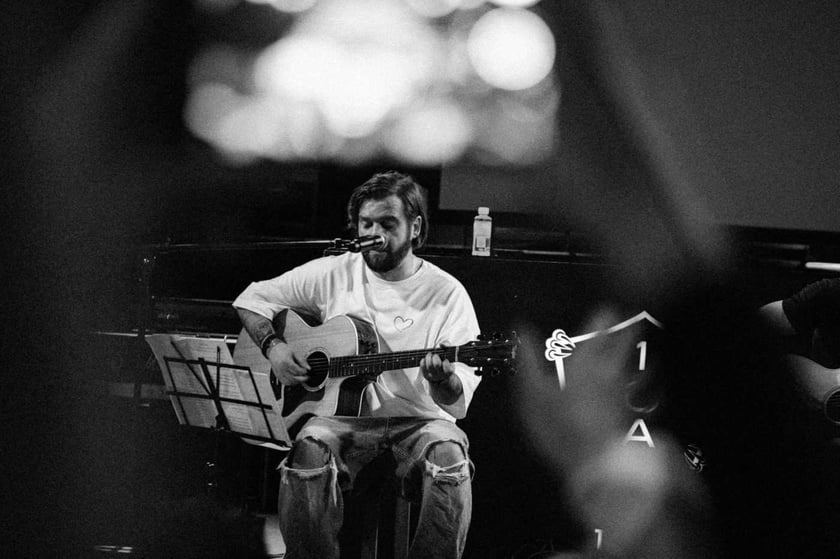 Гурт «Без Обмежень» зібрав майже 500 тис. грн для України на концерті у Токіо