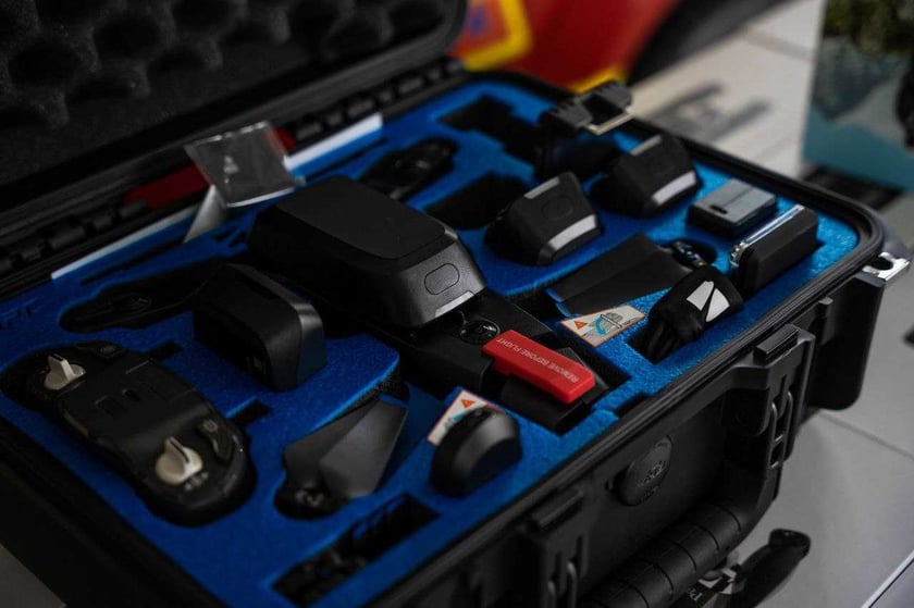 Рятувальники отримали понад 100 дронів від благодійників