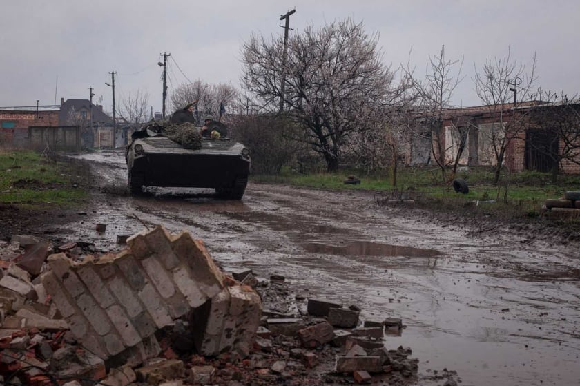 Танкісти 93 ОМБр впритул «розібрали» укриття російських окупантів у Бахмуті (ВІДЕО)