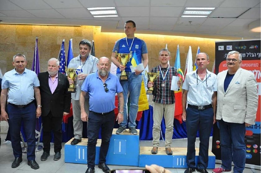 Українець виграв чемпіонат світу з шашок у бліц-грі