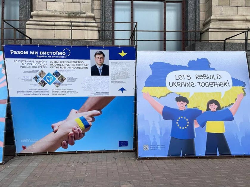 У Києві відкрилася виставка присвячена відносинам ЄС та України (ФОТО)