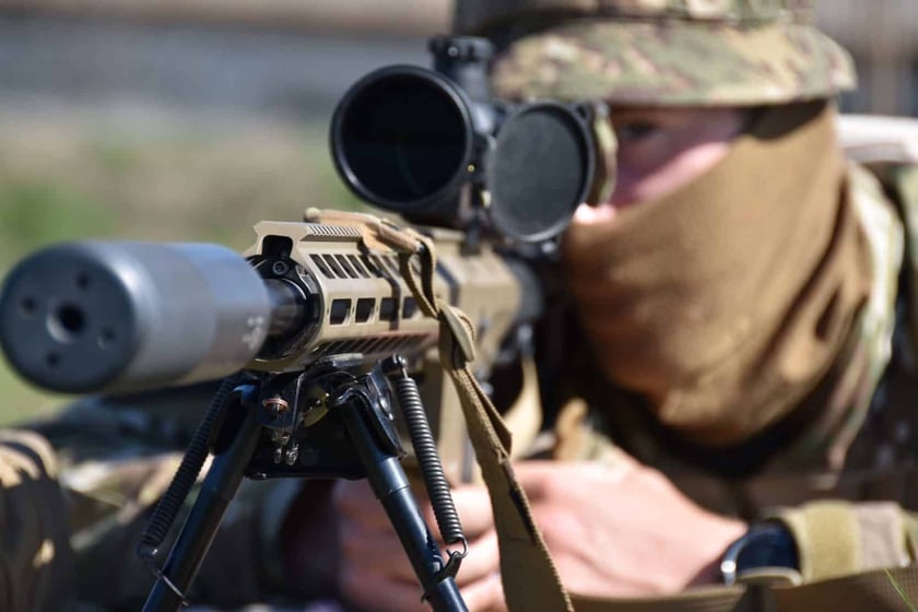 Снайпери-спецпризначенці показали ліквідацію ворога на Донеччині (ВІДЕО)