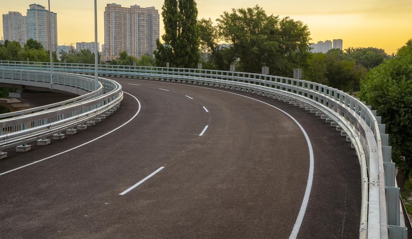 Відкрили рух на лівобережній розвʼязці Дарницького мосту у Києві