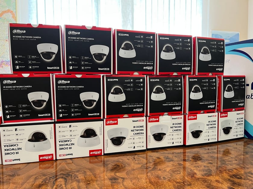 У Львові прикордонники отримали від благодійників телекомунікаційне обладнання