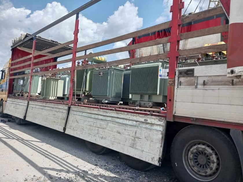 Енергетики Херсонщини отримали трансформатори від трьох європейських країн