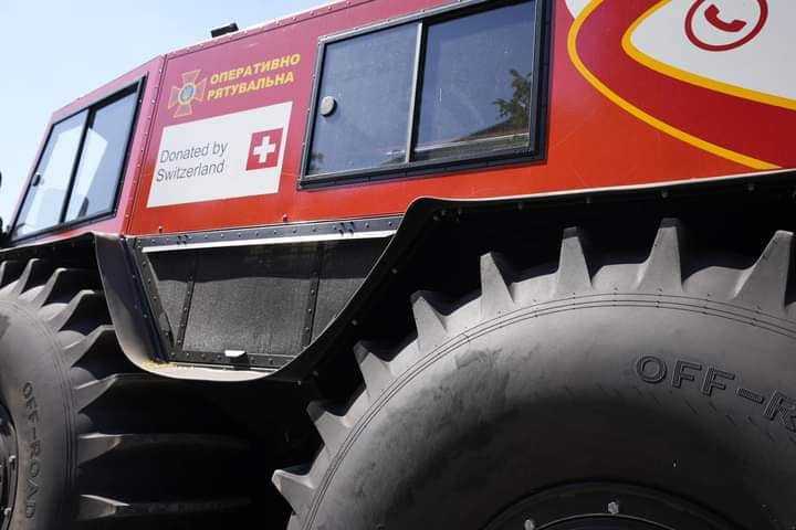 Рятувальники Херсонщини отримали всюдихід «Богун» від Швейцарії