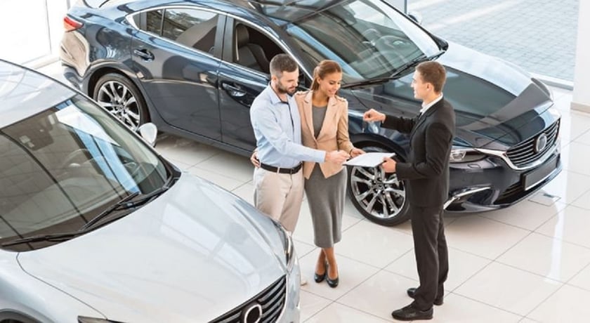 В Україні спростили реєстрацію автівок із салону