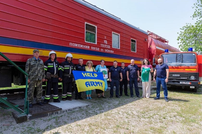 Південна залізниця отримала сучасне пожежне авто з Німеччини