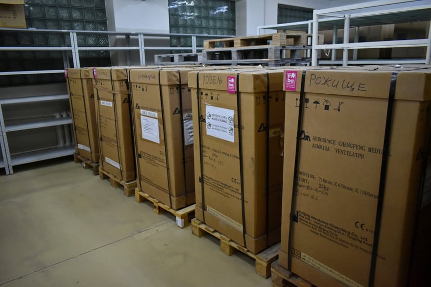 Волинь отримала 22 апарати штучної вентиляції легень від благодійників